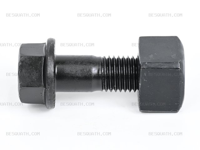 BOLT AND NUT KOMATSU PC40