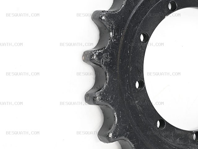 SPROCKET KOMATSU PC18MR-2