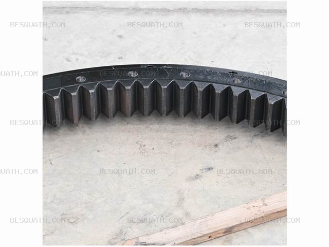 SWING BEARING SUMITOMO SH130