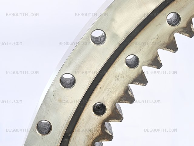 SWING BEARING HITACHI ZX120