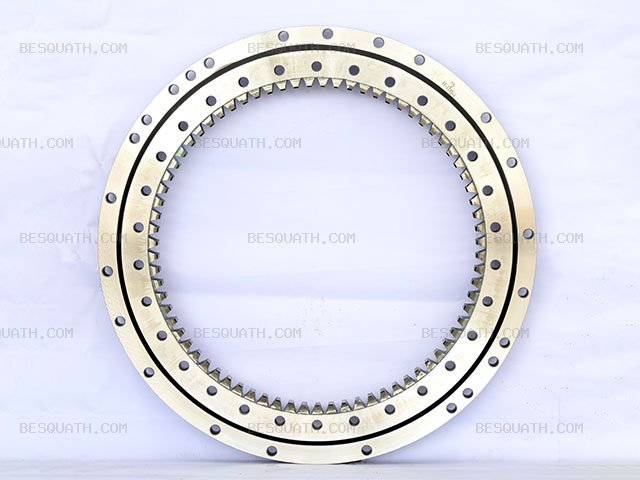 SWING BEARING KOBELCO SK75