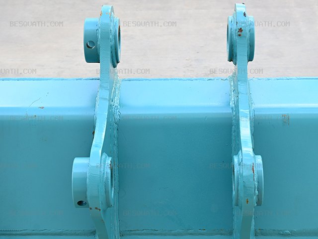 BUCKET KOBELCO SK135