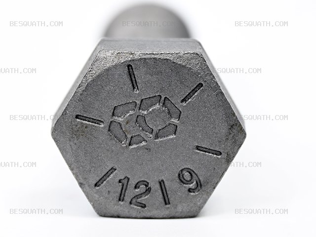 BOLT AND NUT KOMATSU PC120-8