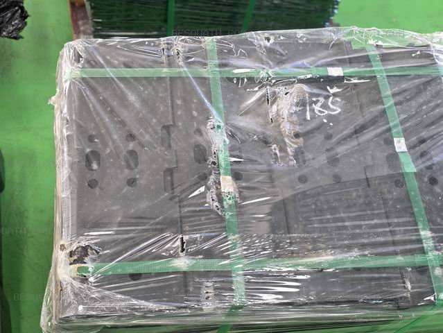 TRACK SHOE KUBOTA KX183-3