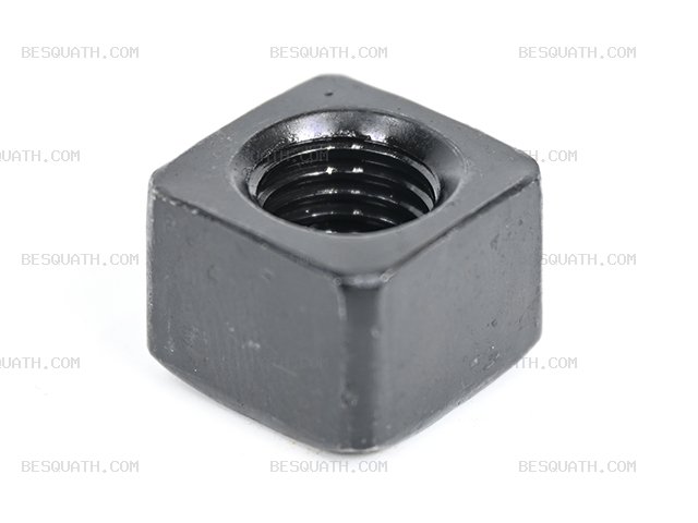 BOLT AND NUT KOMATSU PC40