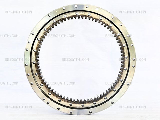 SWING BEARING KOMATSU PC60