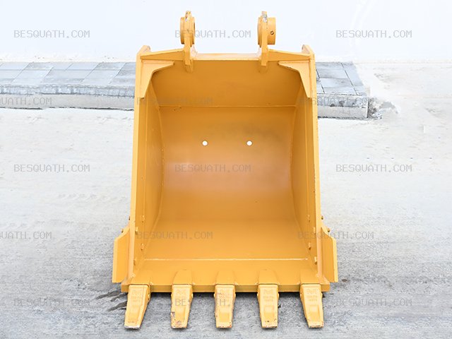 BUCKET KOMATSU PC200