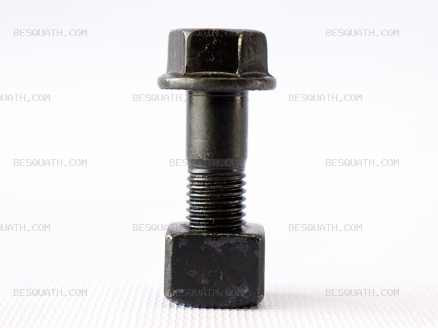 BOLT AND NUT KOMATSU PC30