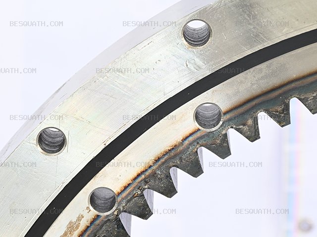 SWING BEARING HITACHI ZX60