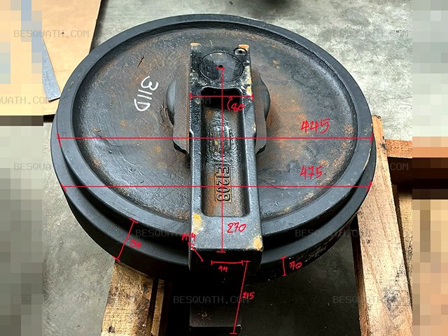IDLER CATERPILLAR CAT311