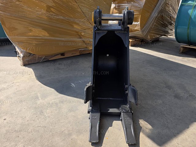 BUCKET YANMAR ViO30-6B