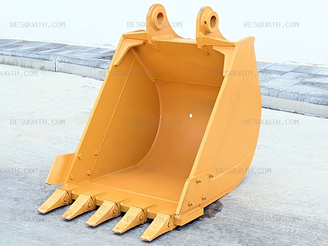 BUCKET KOMATSU PC200