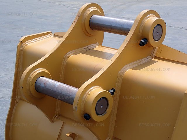 BUCKET KOMATSU PC200