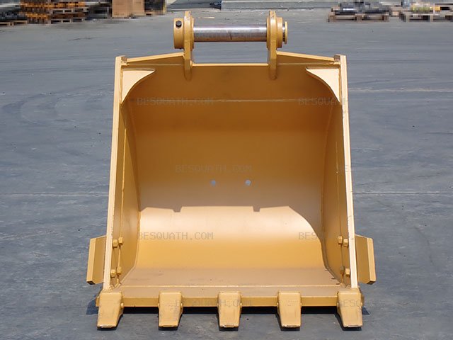BUCKET KOMATSU PC200