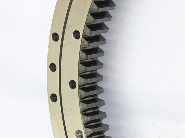 SWING BEARING KOMATSU PC58-8