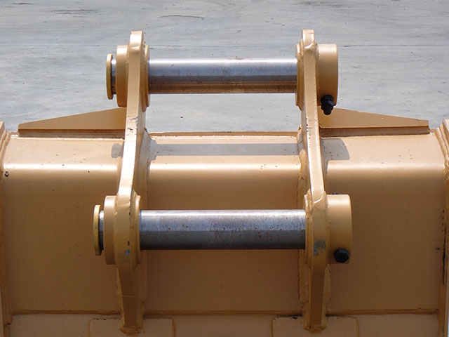 BUCKET KOMATSU PC200