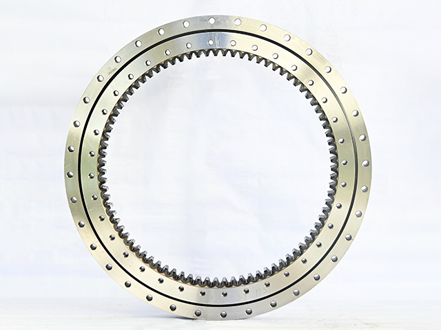 SWING BEARING SANY SY135