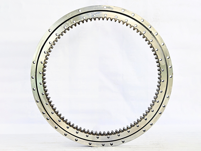 SWING BEARING HITACHI ZX120