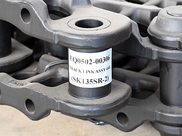 TRACK LINK KOBELCO SK135