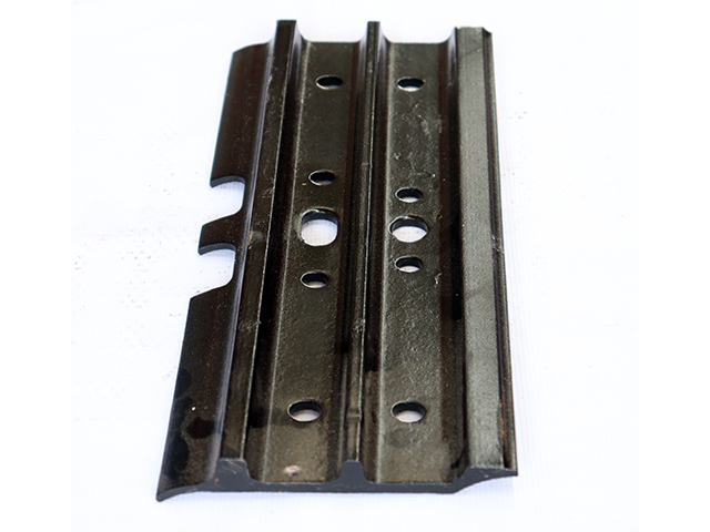 TRACK SHOE KOMATSU PC40