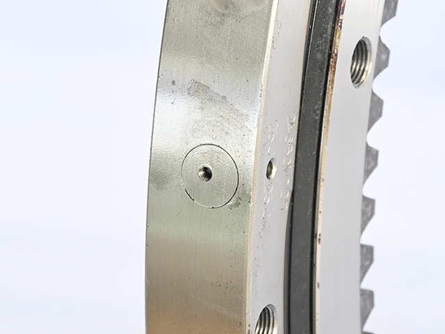 SWING BEARING KUBOTA KX91-3