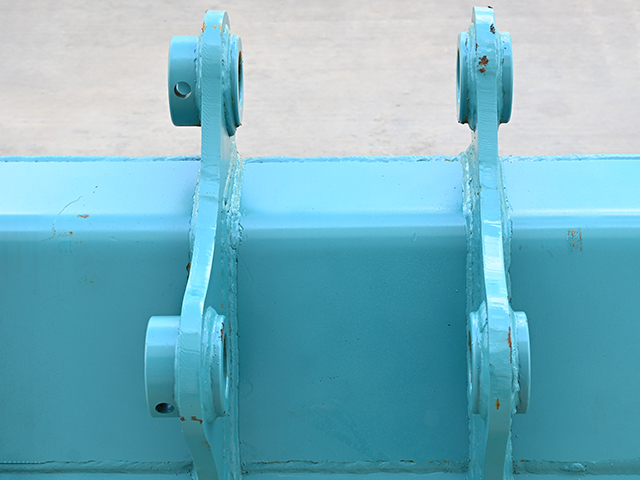 BUCKET KOBELCO SK135