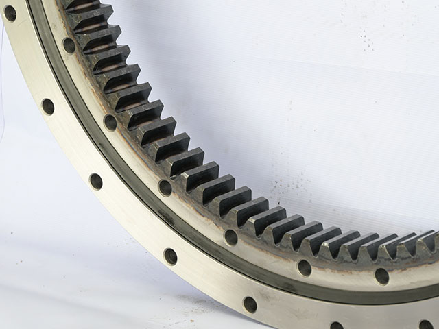 SWING BEARING KOMATSU PC58-8