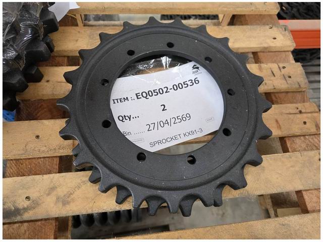 SPROCKET KOMATSU PC40