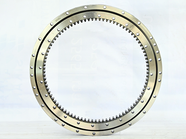 SWING BEARING HITACHI ZX60