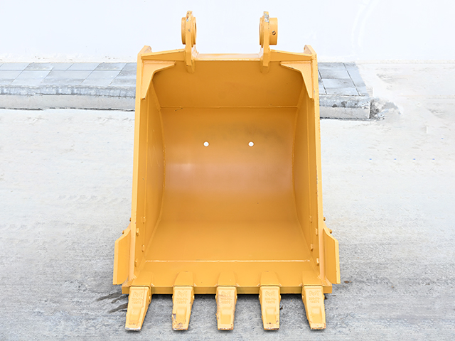 BUCKET KOMATSU PC200