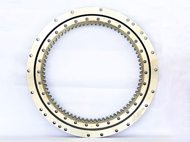 SWING BEARING KOBELCO SK75