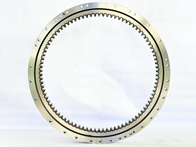 SWING BEARING KOMATSU PC120