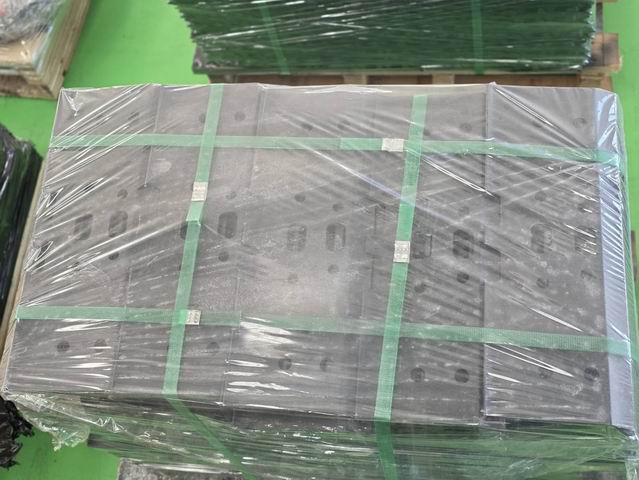 TRACK SHOE KUBOTA U55